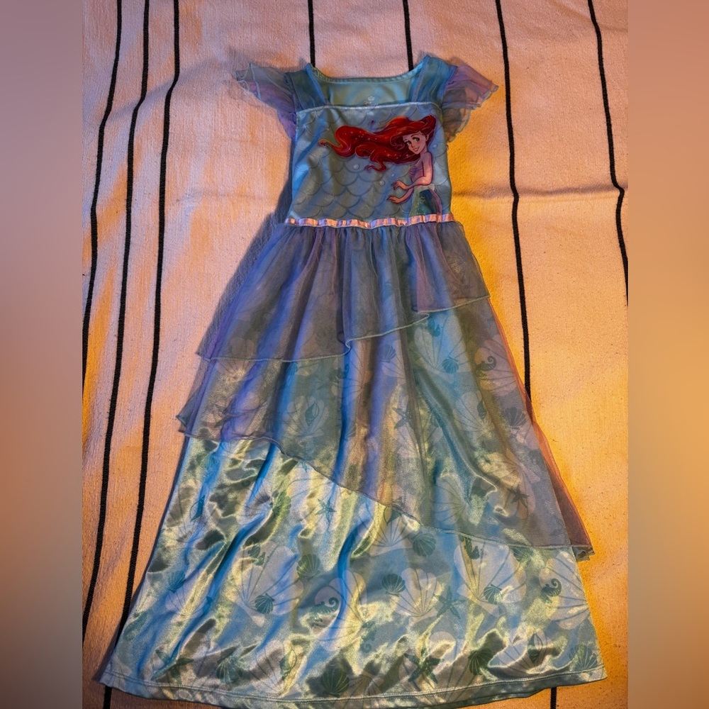 Girl’s Disney Little Mermaid Nightgown (M-8)